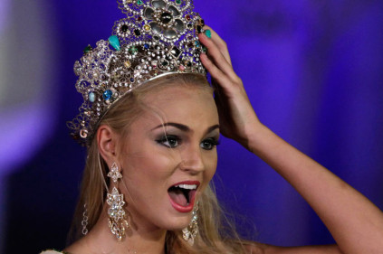 Чешская красавица победила в «Мисс Земля 2012»
