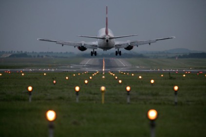 Авиабилеты из Праги признаны одними из самых дорогих в Европе!